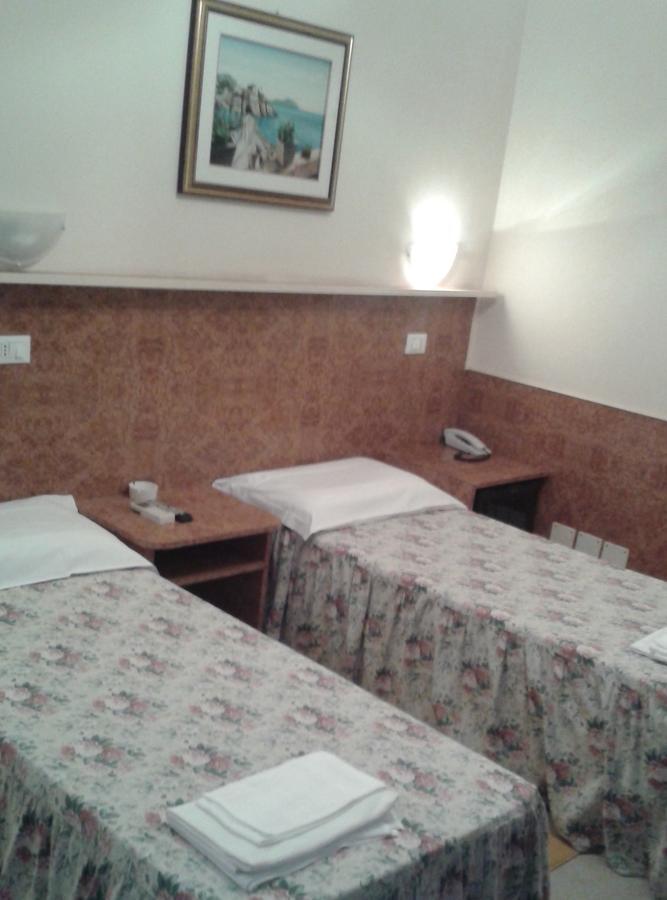 Hotel Fiumara Генуя Экстерьер фото