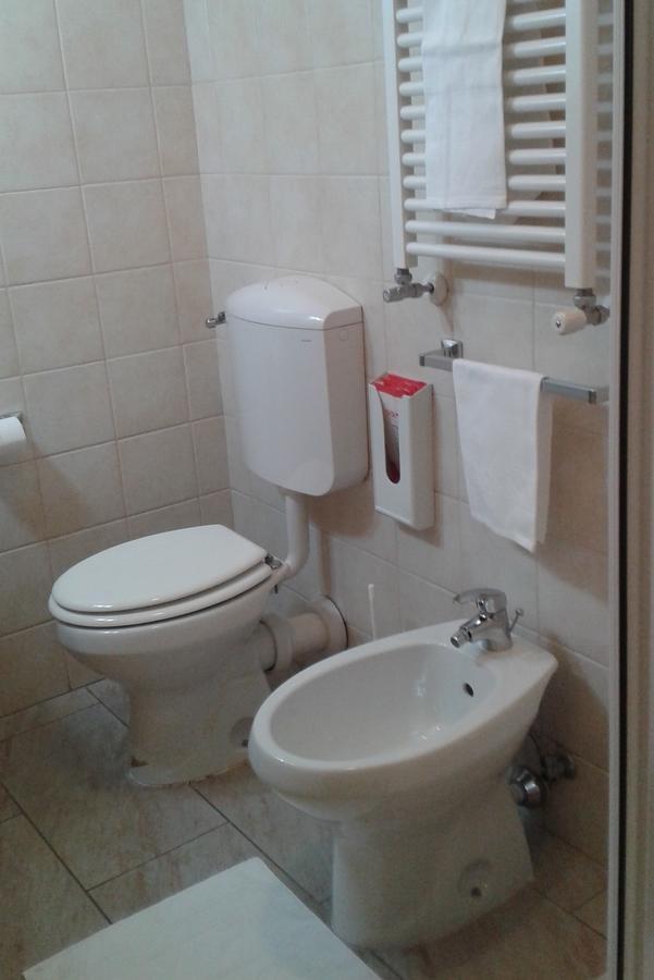 Hotel Fiumara Генуя Экстерьер фото