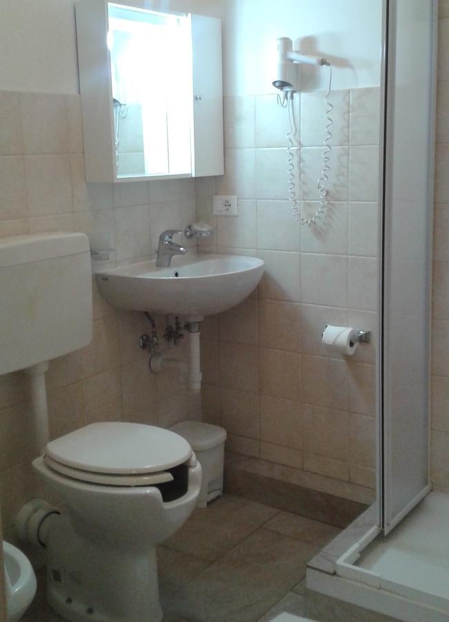 Hotel Fiumara Генуя Экстерьер фото